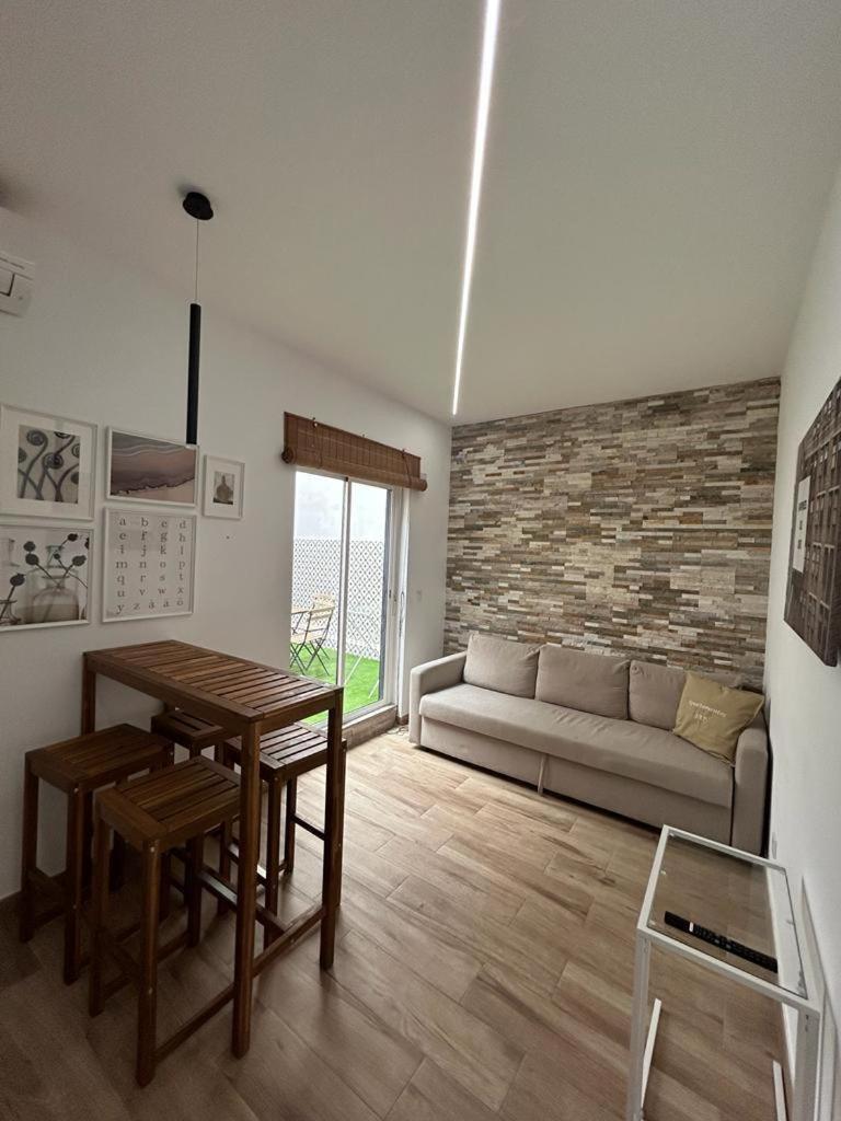 Apartamentos Pino Benidorm Kültér fotó