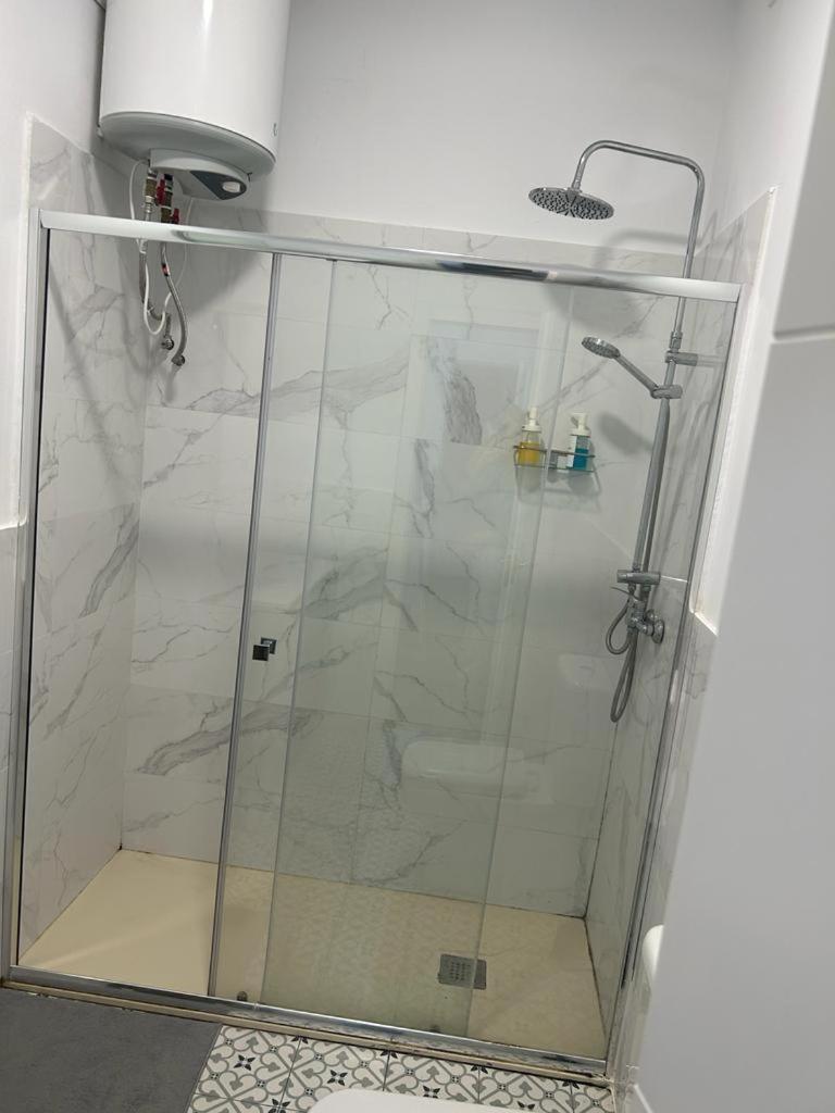 Apartamentos Pino Benidorm Kültér fotó
