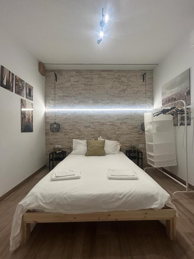 Apartamentos Pino Benidorm Kültér fotó
