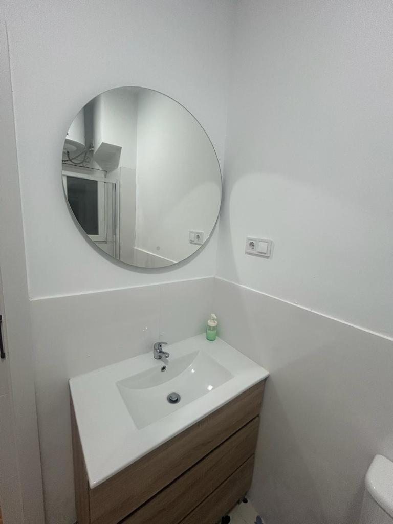 Apartamentos Pino Benidorm Kültér fotó