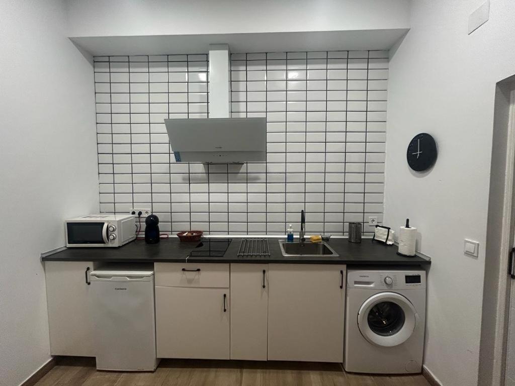 Apartamentos Pino Benidorm Kültér fotó