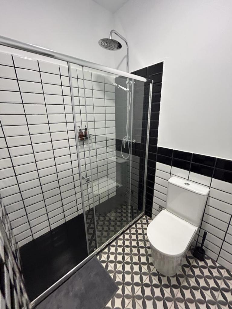 Apartamentos Pino Benidorm Szoba fotó