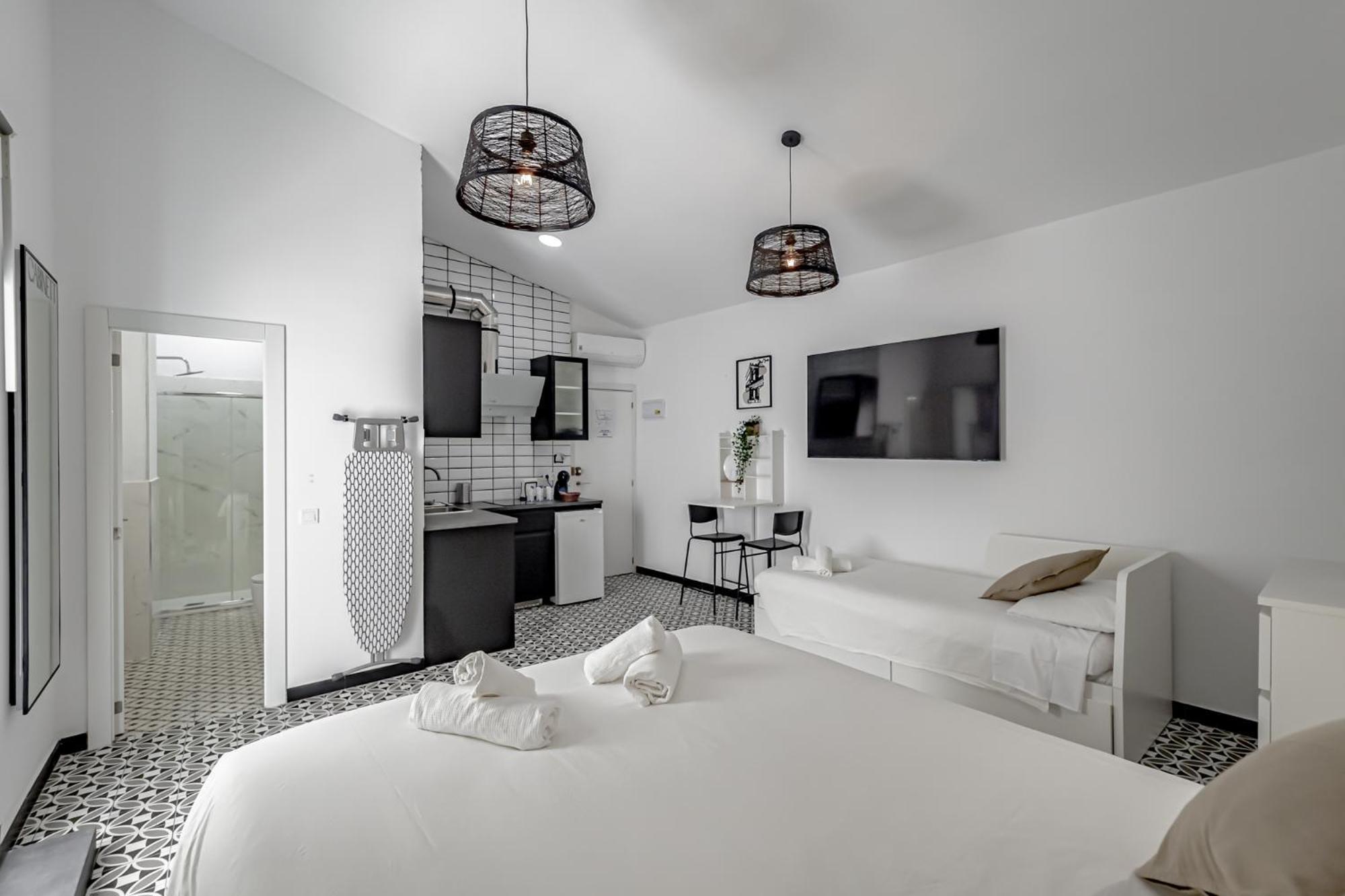 Apartamentos Pino Benidorm Szoba fotó