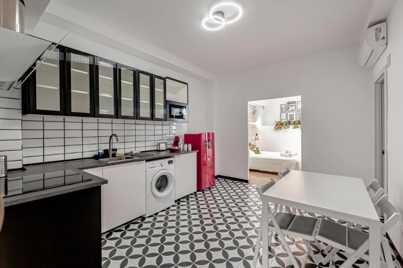 Apartamentos Pino Benidorm Kültér fotó