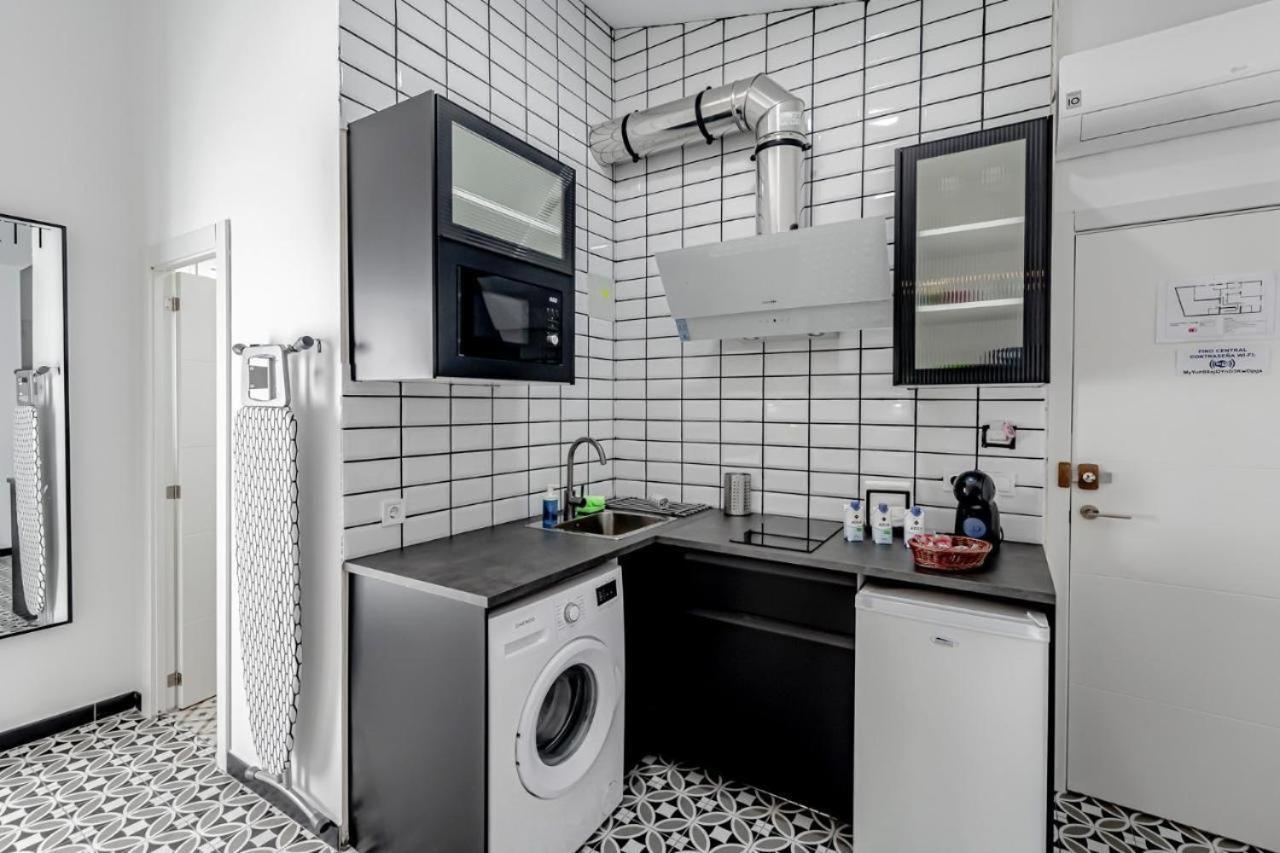 Apartamentos Pino Benidorm Kültér fotó